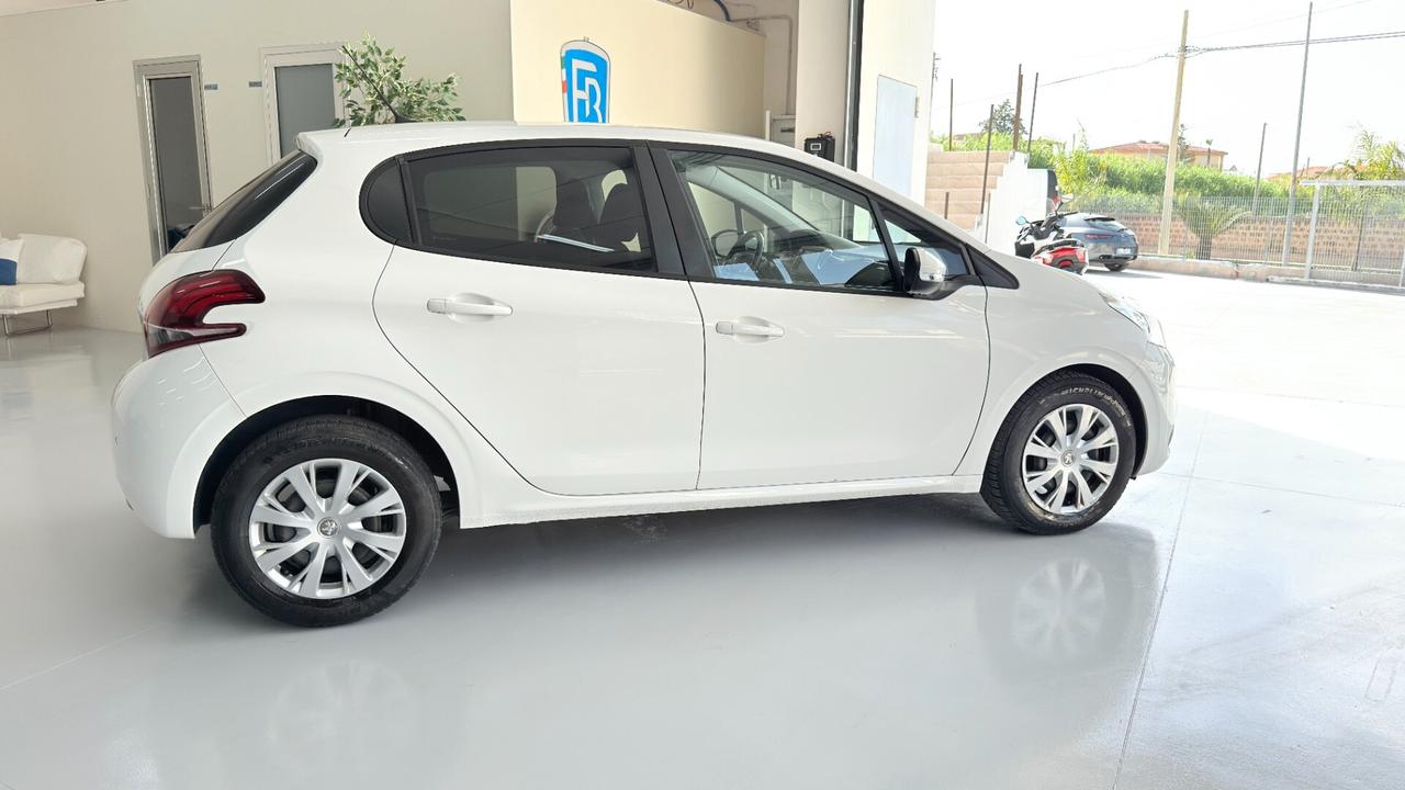 Peugeot 208 BlueHDi 100 S&S 5 porte Active