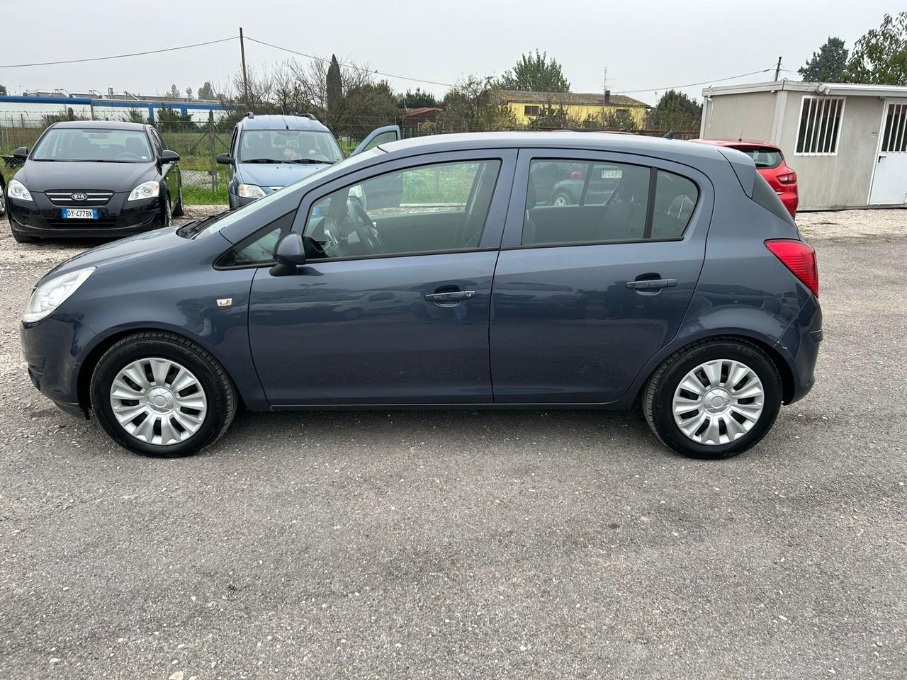 Opel Corsa 1.2 5 porte Enjoy GPL NEOPATENTATI