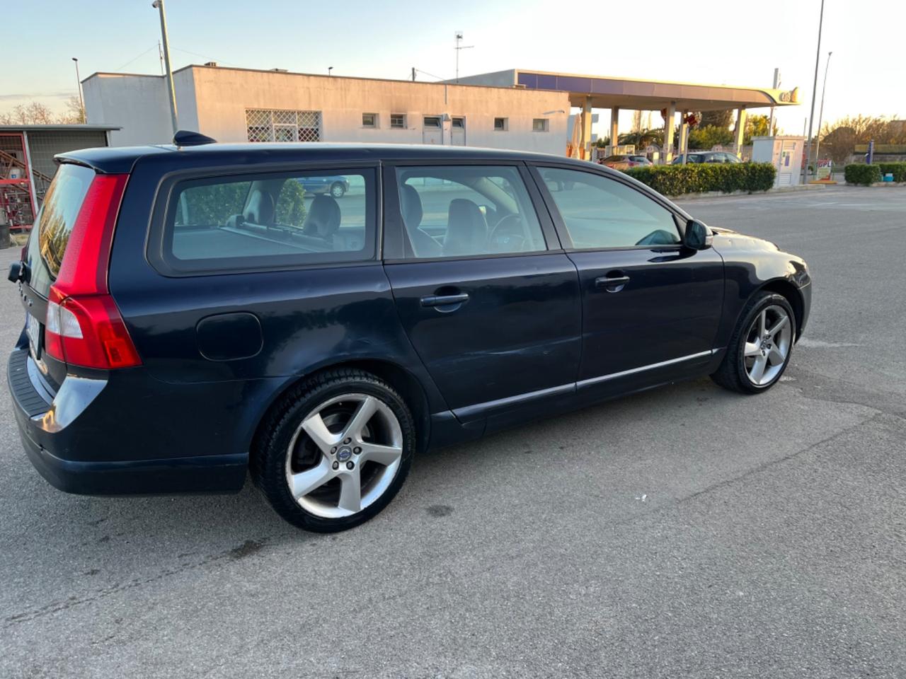 Volvo V70 2.4 D Momentum
