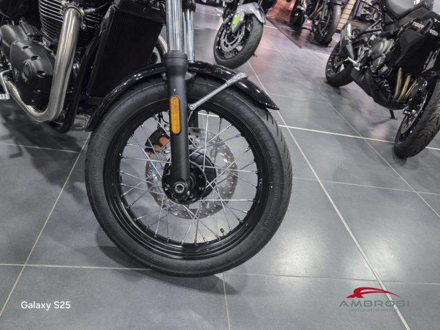 TRIUMPH Bonneville T100 (MY21)