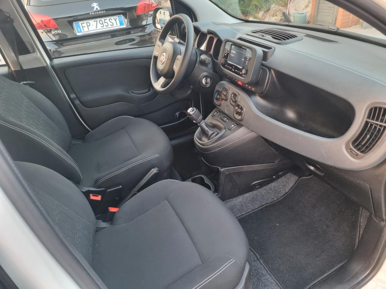 Fiat Panda 1.0 FireFly S&S Hybrid City Life - 10/2023