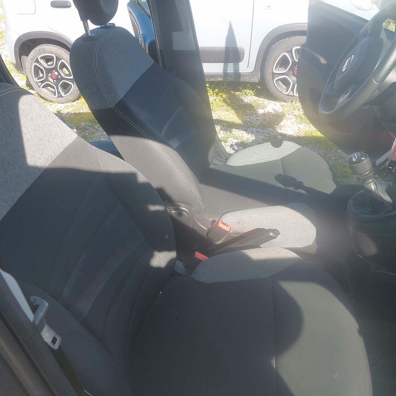 Fiat Panda 1.0 FireFly S&S Hybrid Red