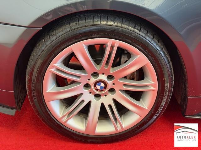 BMW - Serie 5 525d Msport