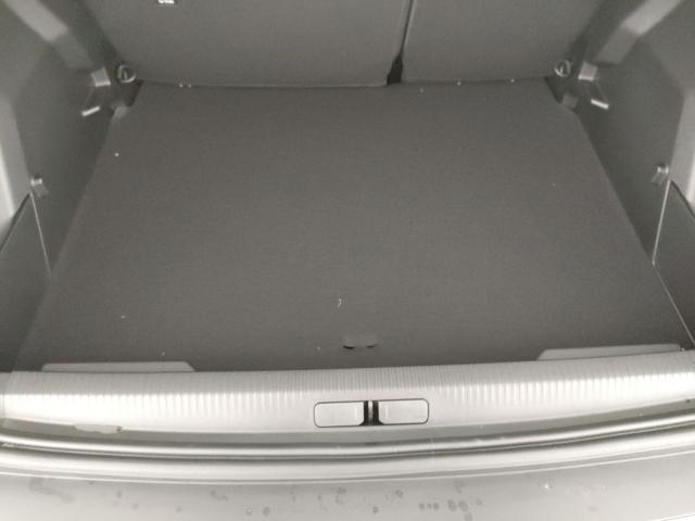 PEUGEOT 2008 Hybrid 145 e-DCS6 Style