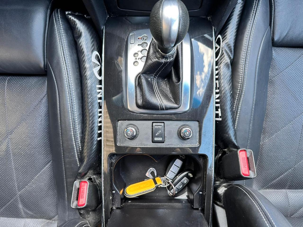 Infiniti FX FX30d S Premium