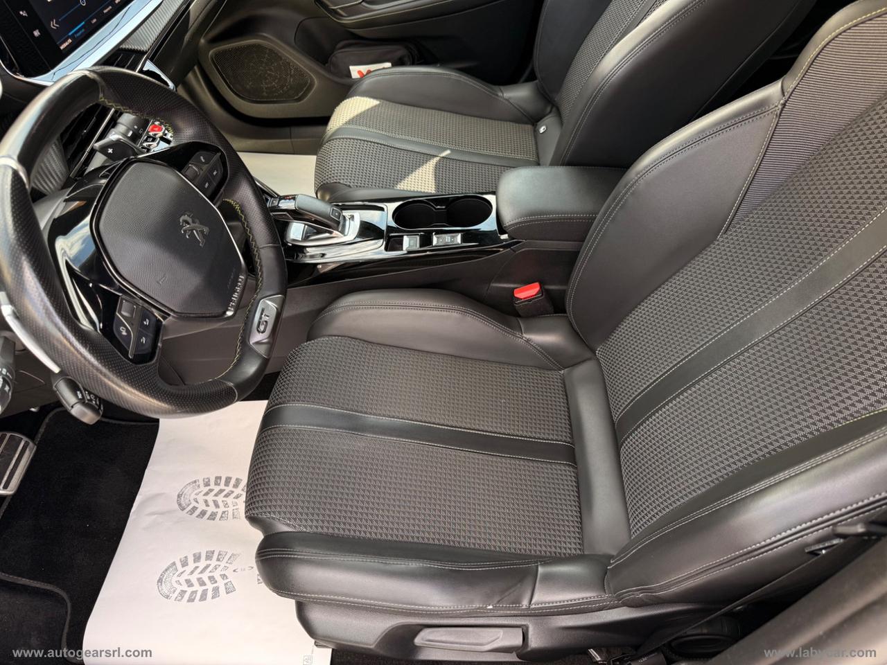 PEUGEOT 2008 BlueHDi 130 S&S EAT8 GT Line