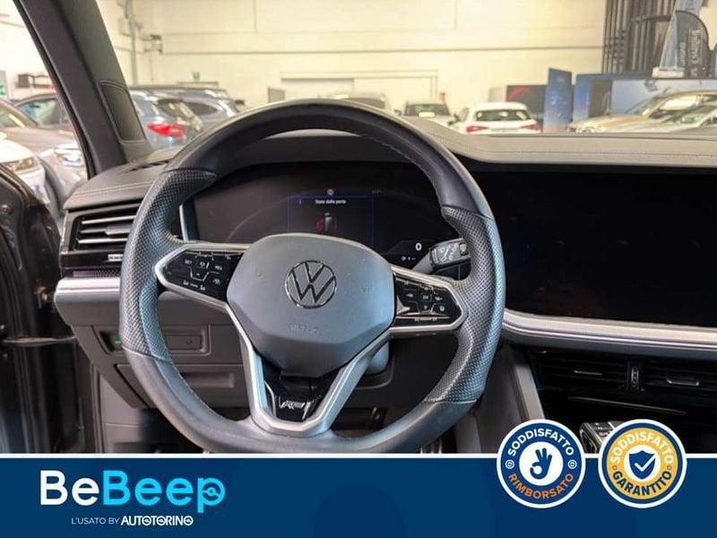 Volkswagen Touareg 3.0 V6 TDI ATMOSPHERE R-LINE EXTERIOR PACK