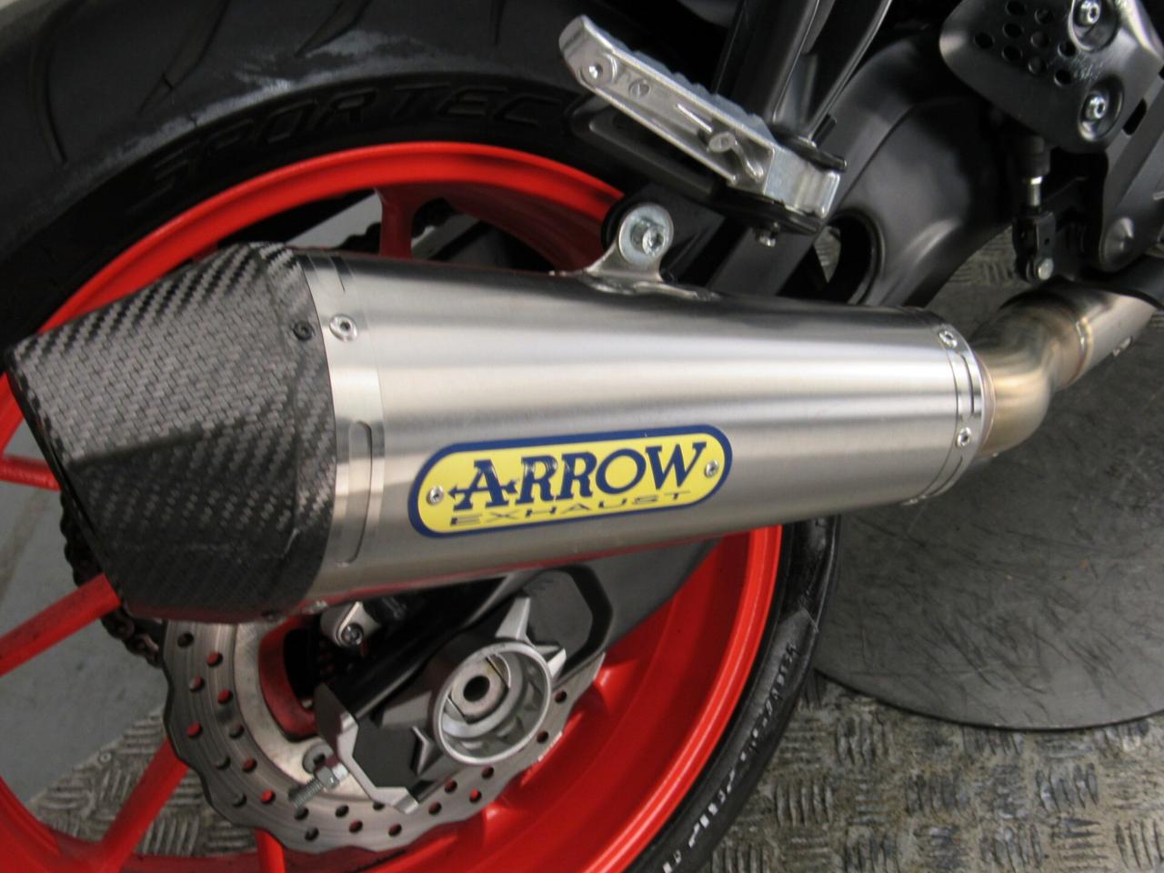Yamaha MT-07 ABS ICE FLUO SCARICO ARROW