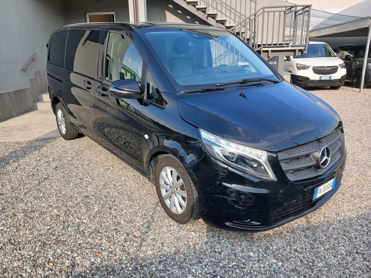 Mercedes-benz Vito 1.6 111 CDI PC Mixto Compact 6 POSTI