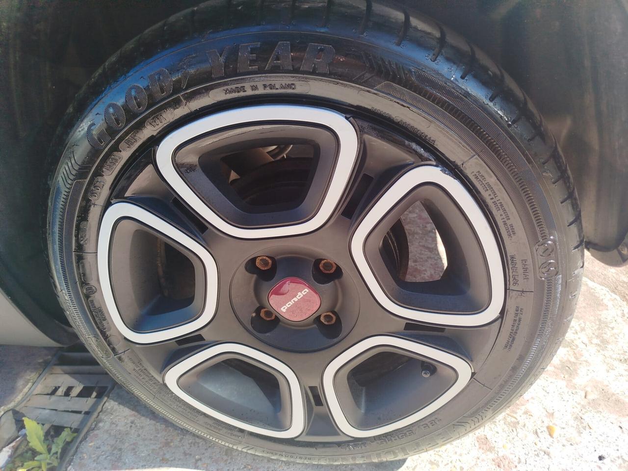 FIAT PANDA HIBRID *PREZZO VERO* UNIPRO' - BLUETOOTH -SENSORI PARCHEGGIO