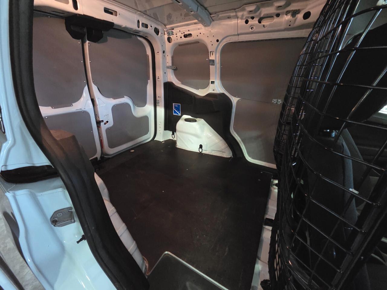 Ford Transit Courier furgone autocarro N1 2posti volume variabile