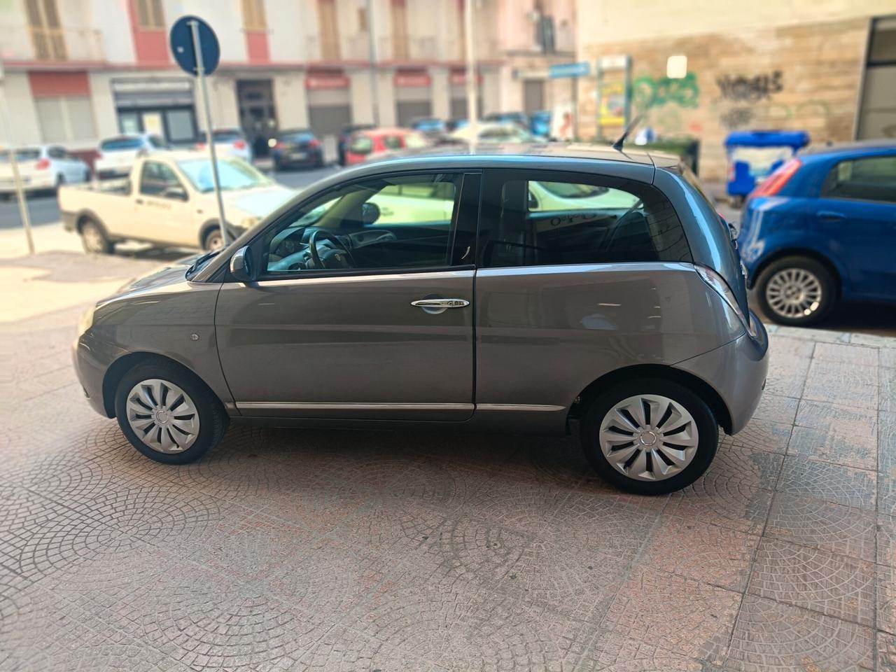 LANCIA YPSILON 1.2-NEOPATENTATI-Euro4490-