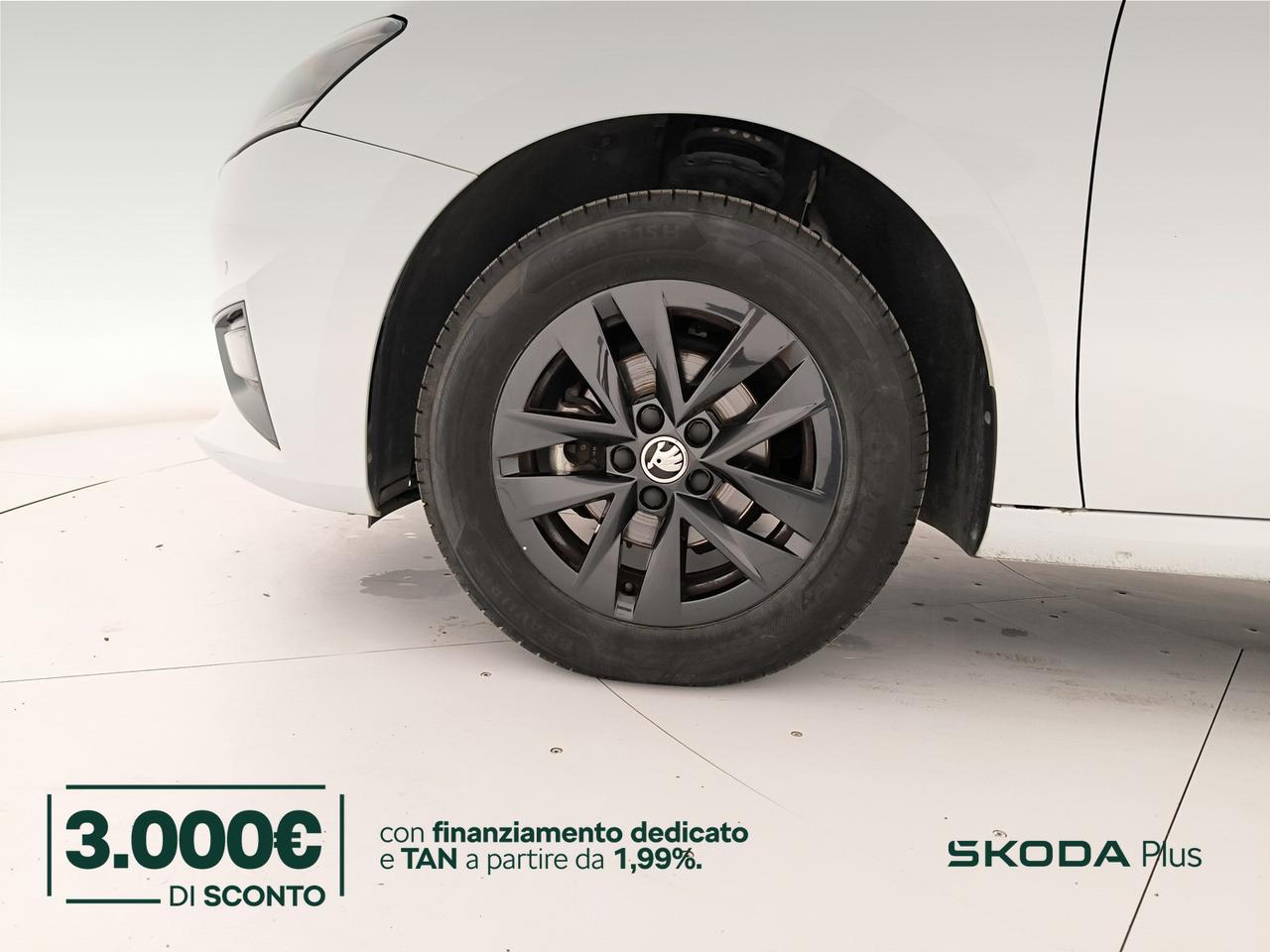 Skoda Fabia 1.0 tsi young edition 95cv