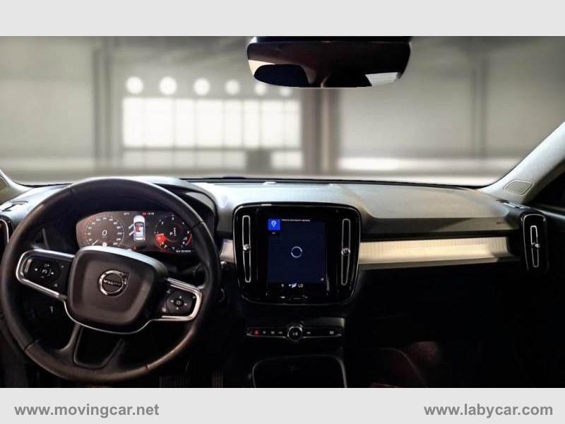 VOLVO XC40 D3 AWD Geartronic Momentum N1