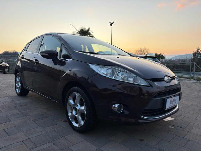 FORD Fiesta 1.4 5 porte Bz.- GPL Titanium