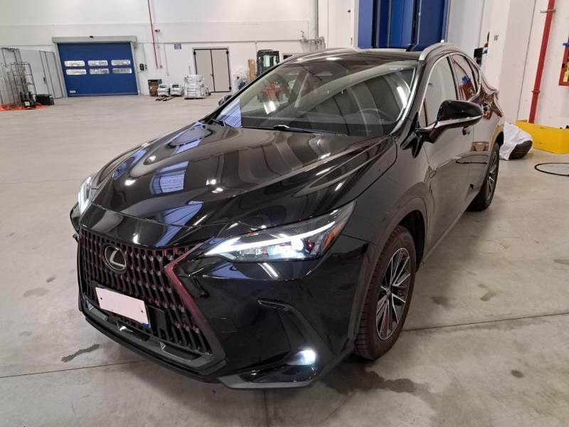 Lexus NX 2.5 Hybrid Premium 4WD e-CVT