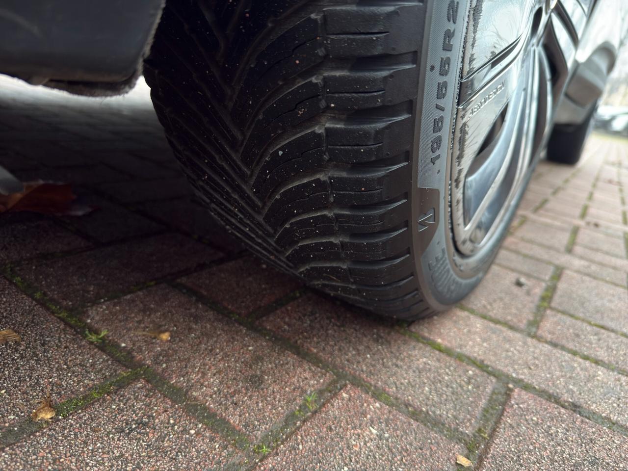 Renault Scenic Scénic TCe 140 CV FAP Sport Edition2