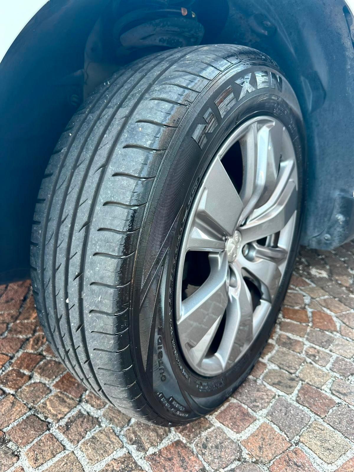 Peugeot 2008 BlueHDi 75 Active