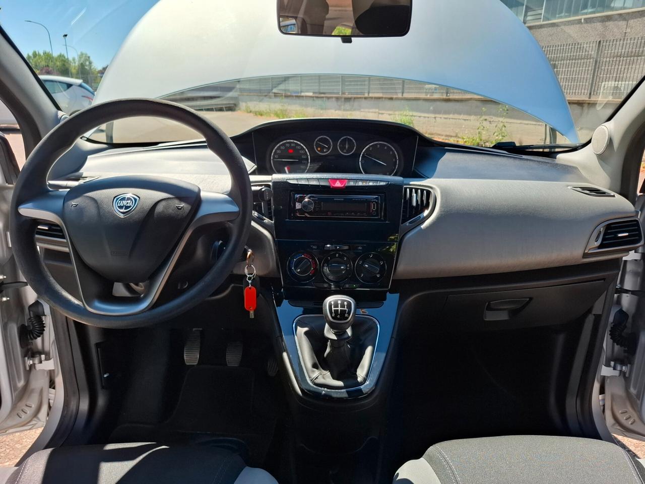 Lancia Ypsilon 1.2 69 CV 5 porte S&S Platinum