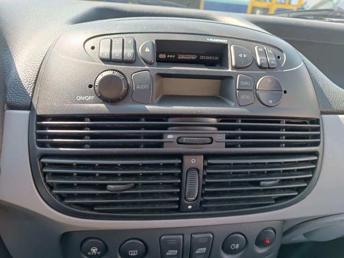 FIAT - Punto - 1.2 3p. ELX UNIPRP KM73000