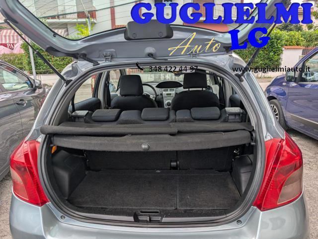 TOYOTA Yaris 1.3 5 porte Sol