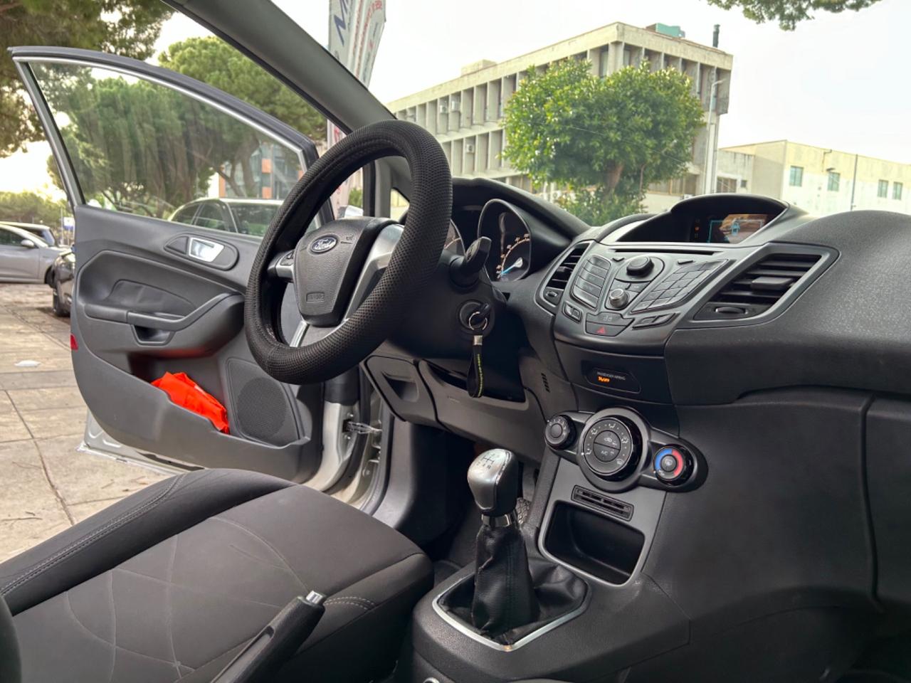 Ford Fiesta 1.4 5 porte Bz.- GPL Business