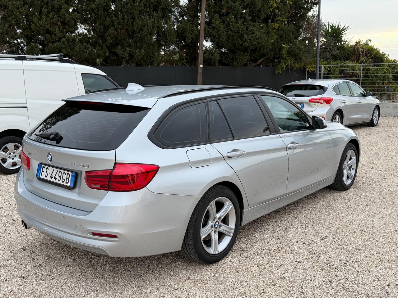 Bmw 320 320d xDrive Touring Sport