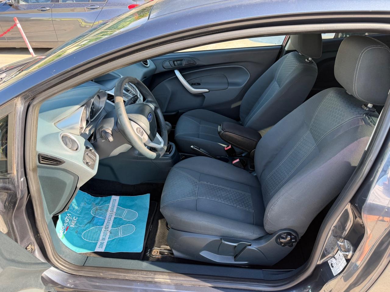 Ford Fiesta 1.4 TDCi 70CV Titanium