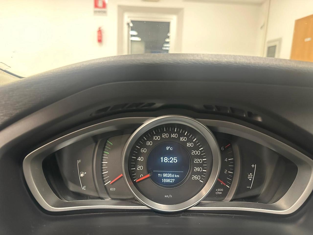 Volvo V40 Cross Country D2 Business Plus