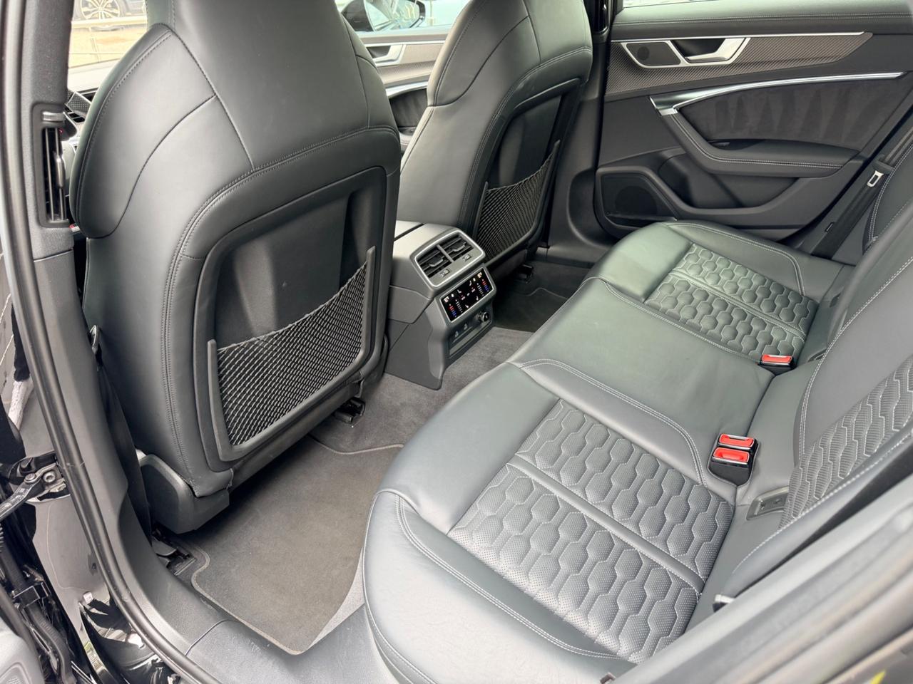 Audi RS6 RS 6 Avant 4.0 TFSI V8 quattro tiptronic Performance