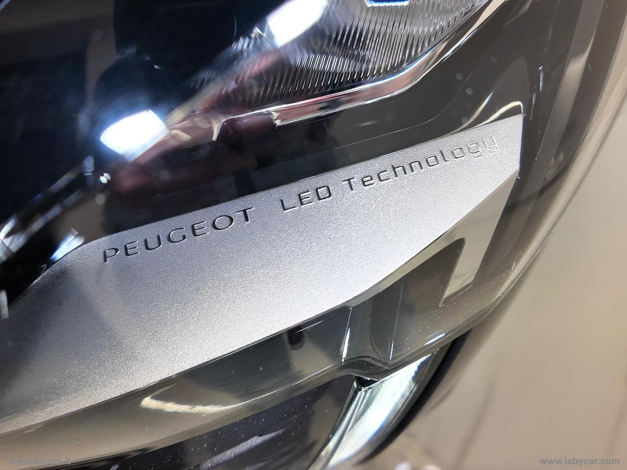 PEUGEOT 3008 BlueHDi 130 S&S EAT8 Allure