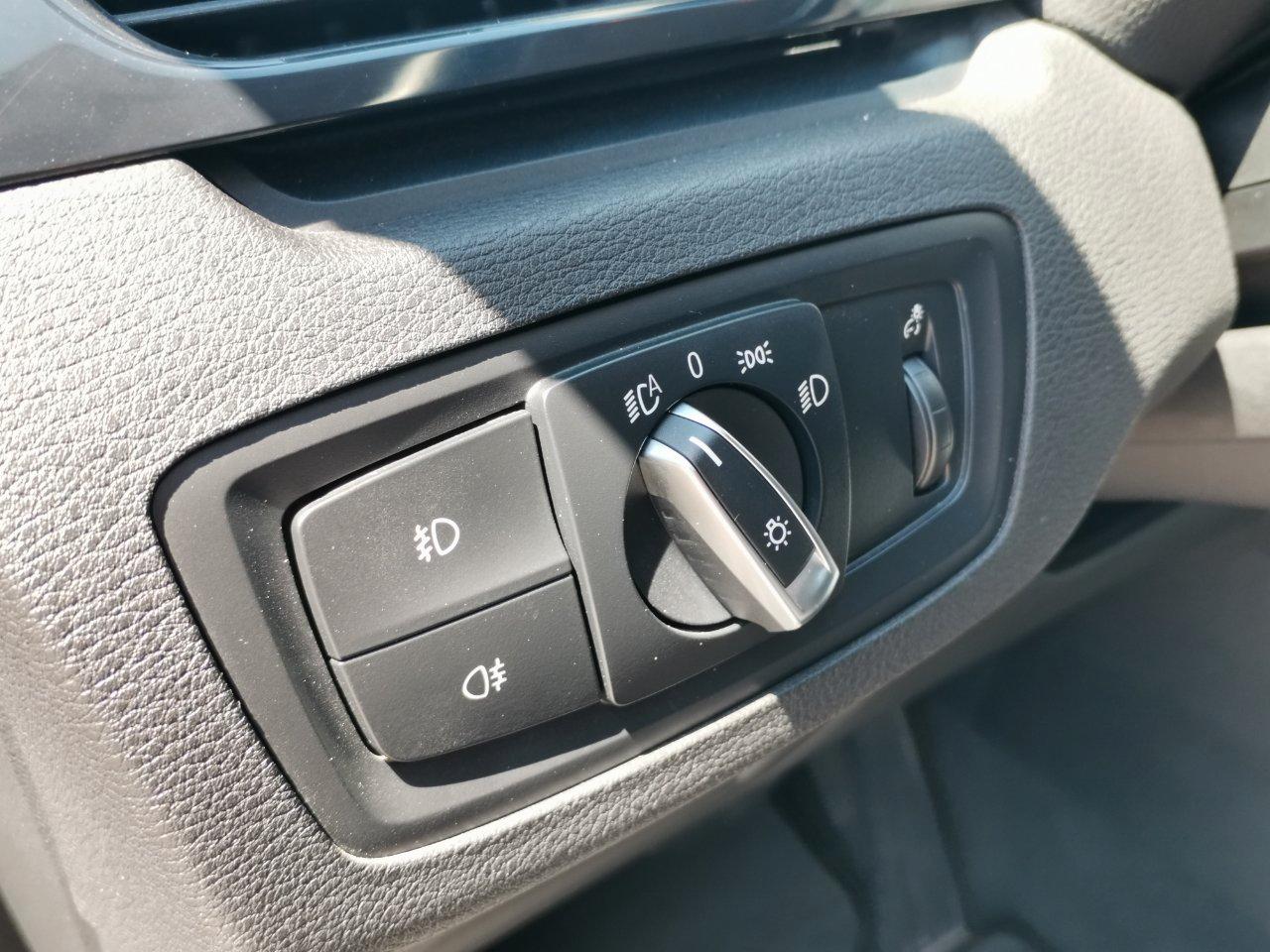 BMW X1 xdrive20d Business auto