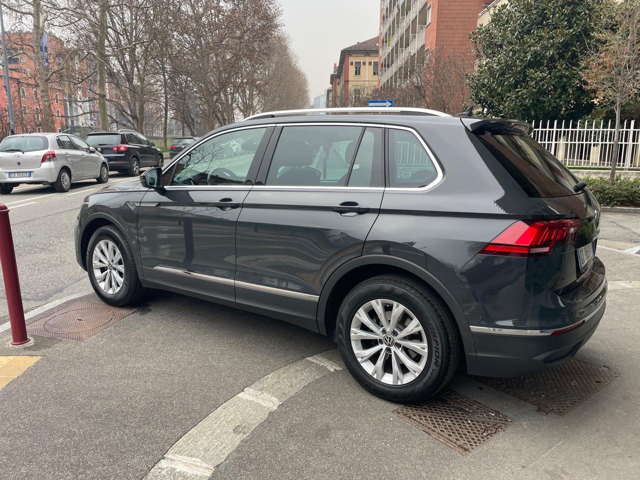 VW Tiguan 2.0TDI 150CV DSG/1PROP/GARANZIA/IVA