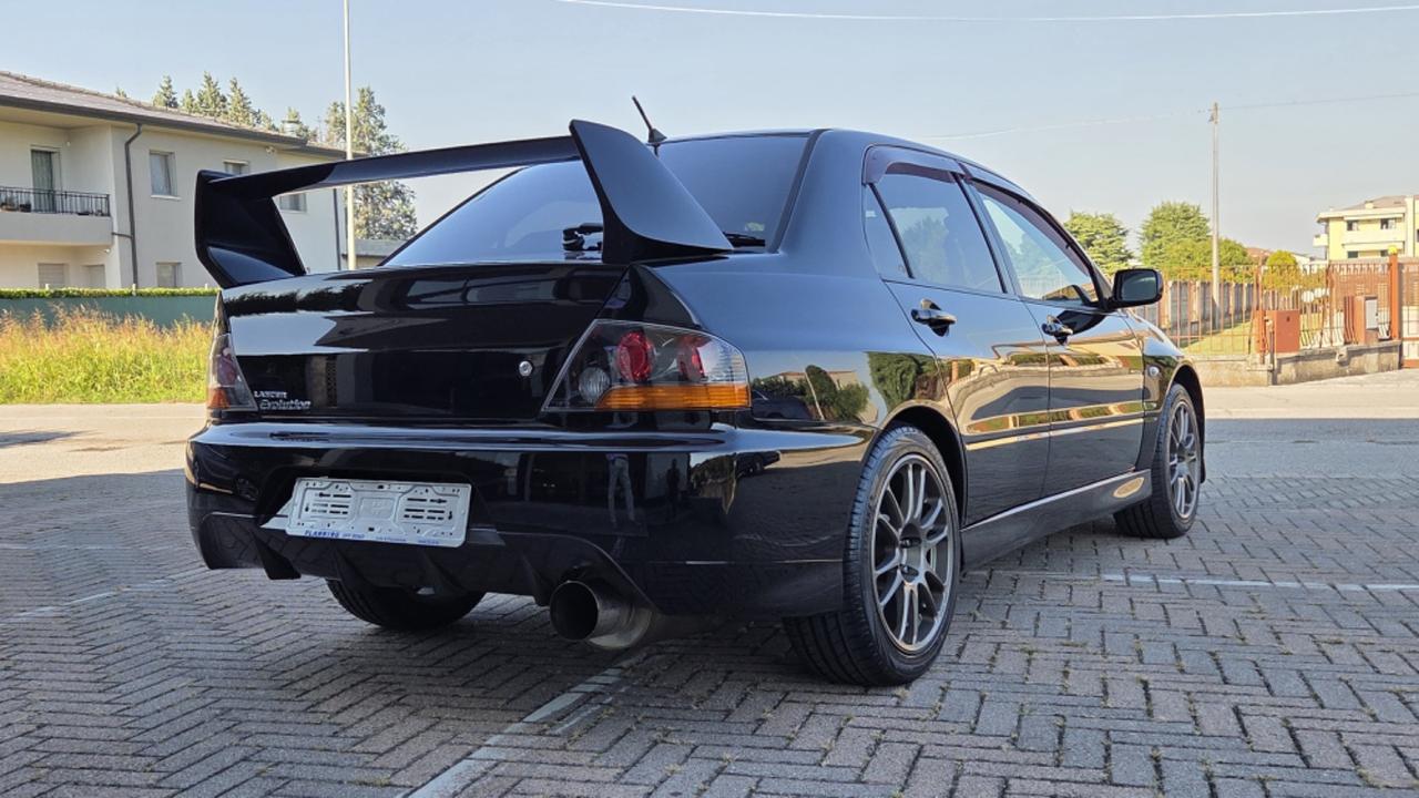 Mitsubishi Lancer Evolution IX