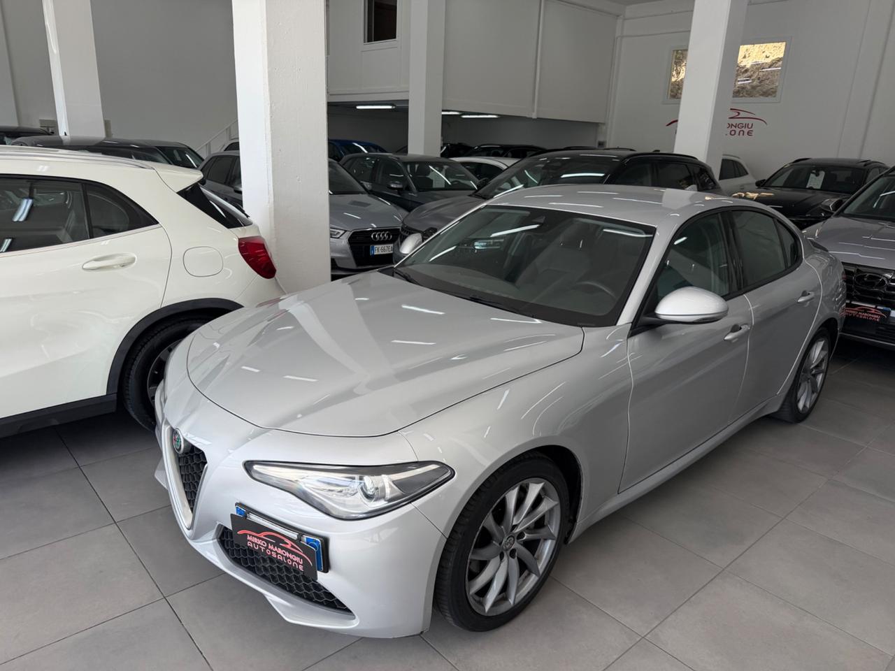 Alfa Romeo Giulia 2.2 160 cv AT8 Super FINANZIABILE