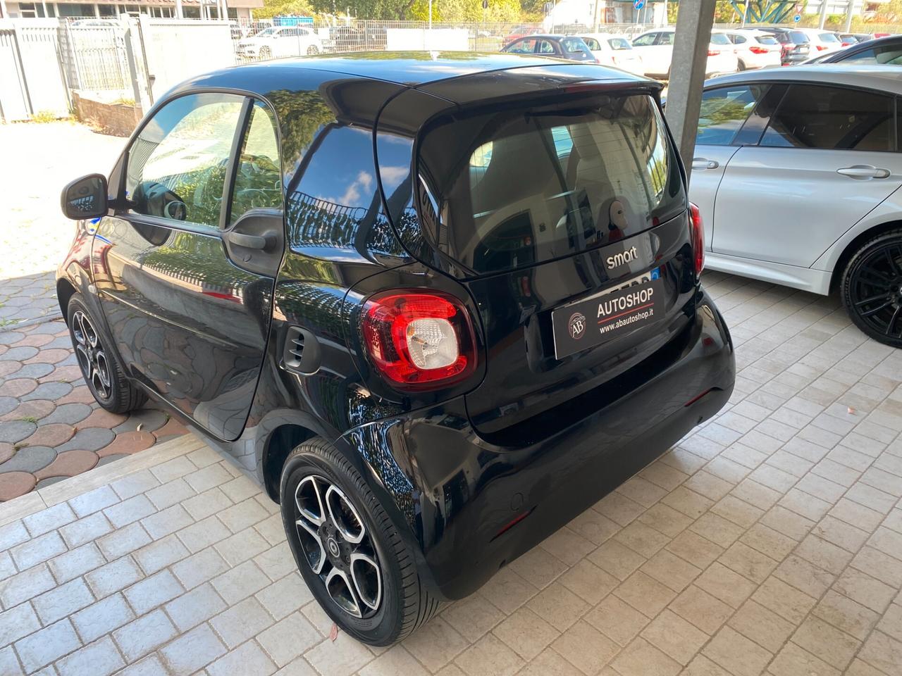 SMART - Fortwo - 70 1.0 twinamic Youngster - NEOPATENTATI - FINANZIABILE - PERMUTE