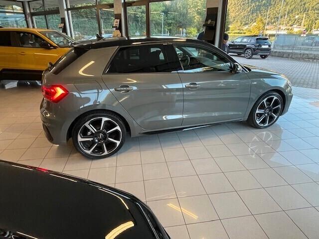 Audi A1 SPB 35 TFSI S tronic 150 cv S/line int+est bi-color