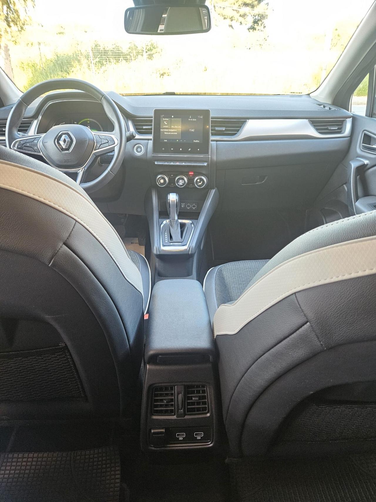 Renault Captur 1.6 E-Tech hybrid 2022