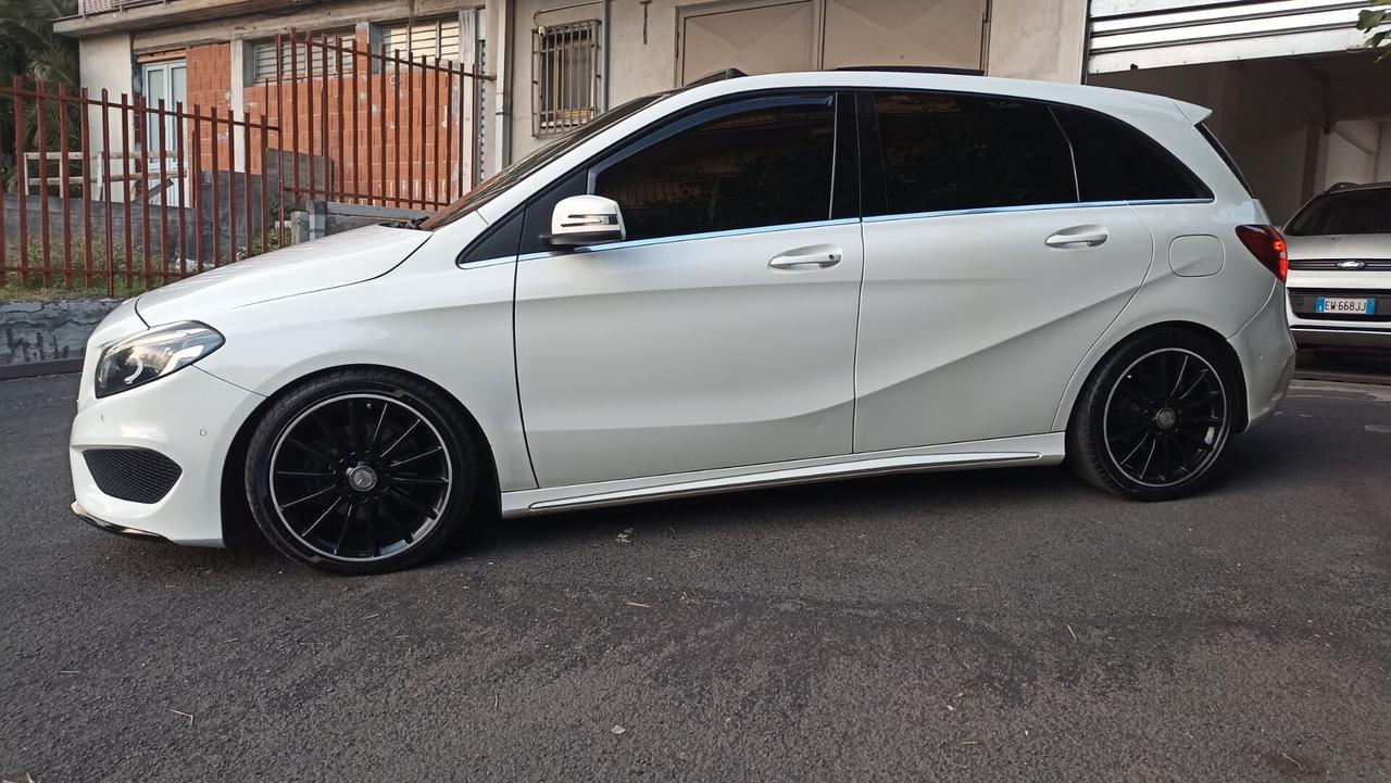 Mercedes-benz B 200 d Automatic Premium