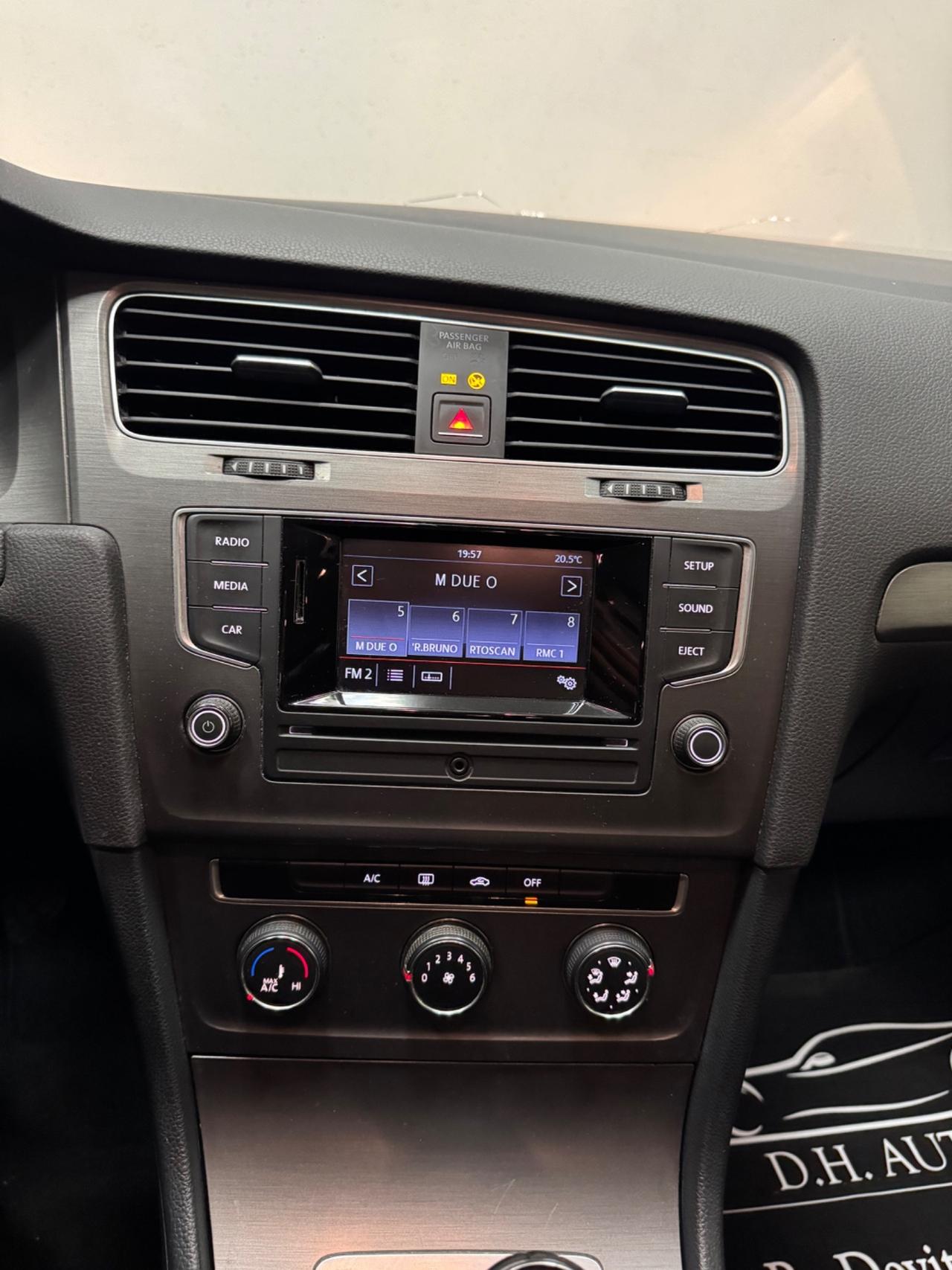 Volkswagen Golf 1.6 TDI 5p. Highline BlueMotion Technology