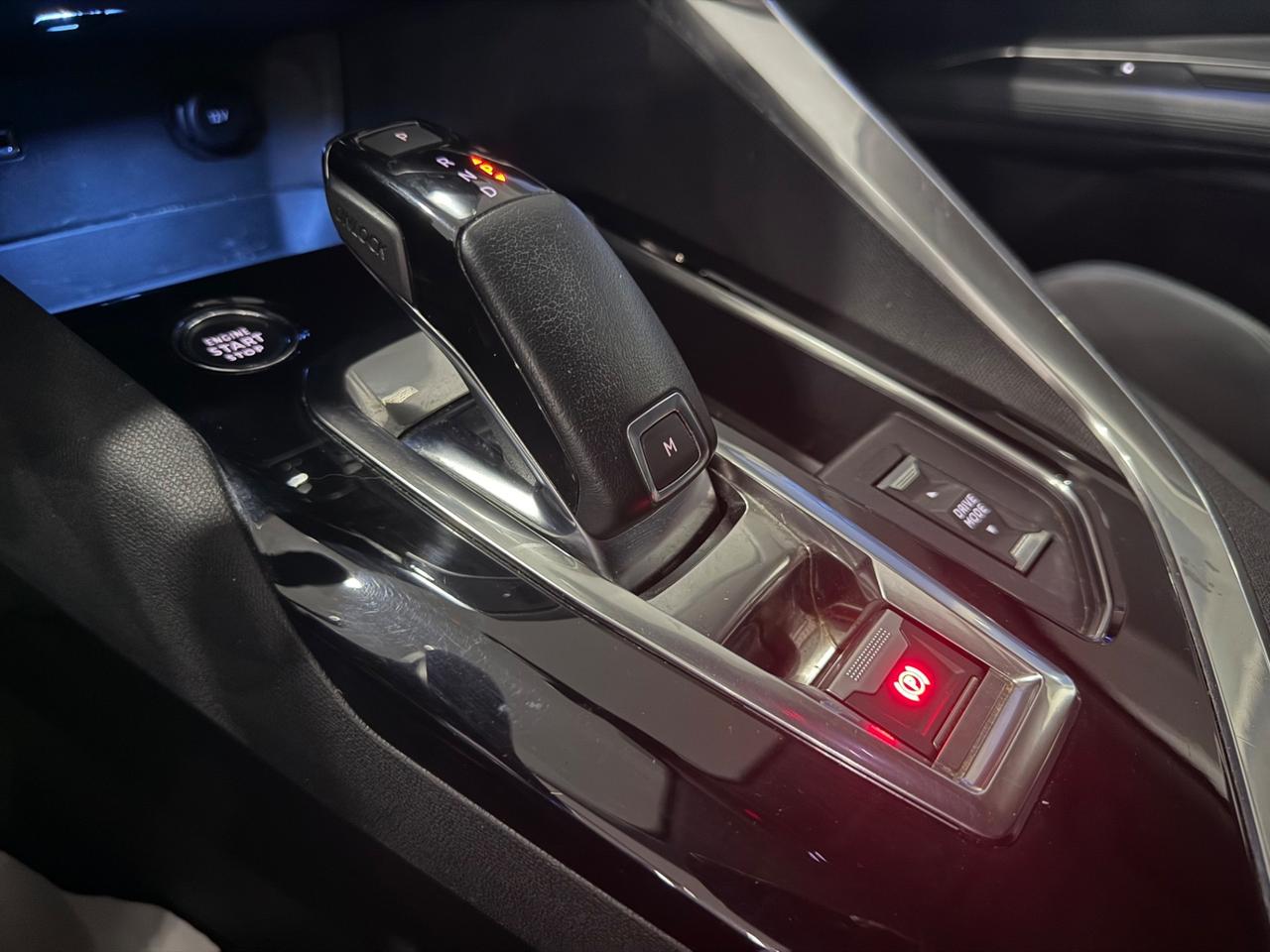 Peugeot 3008 hdi 130cv EAT8 GT PACK+FULL LED2023