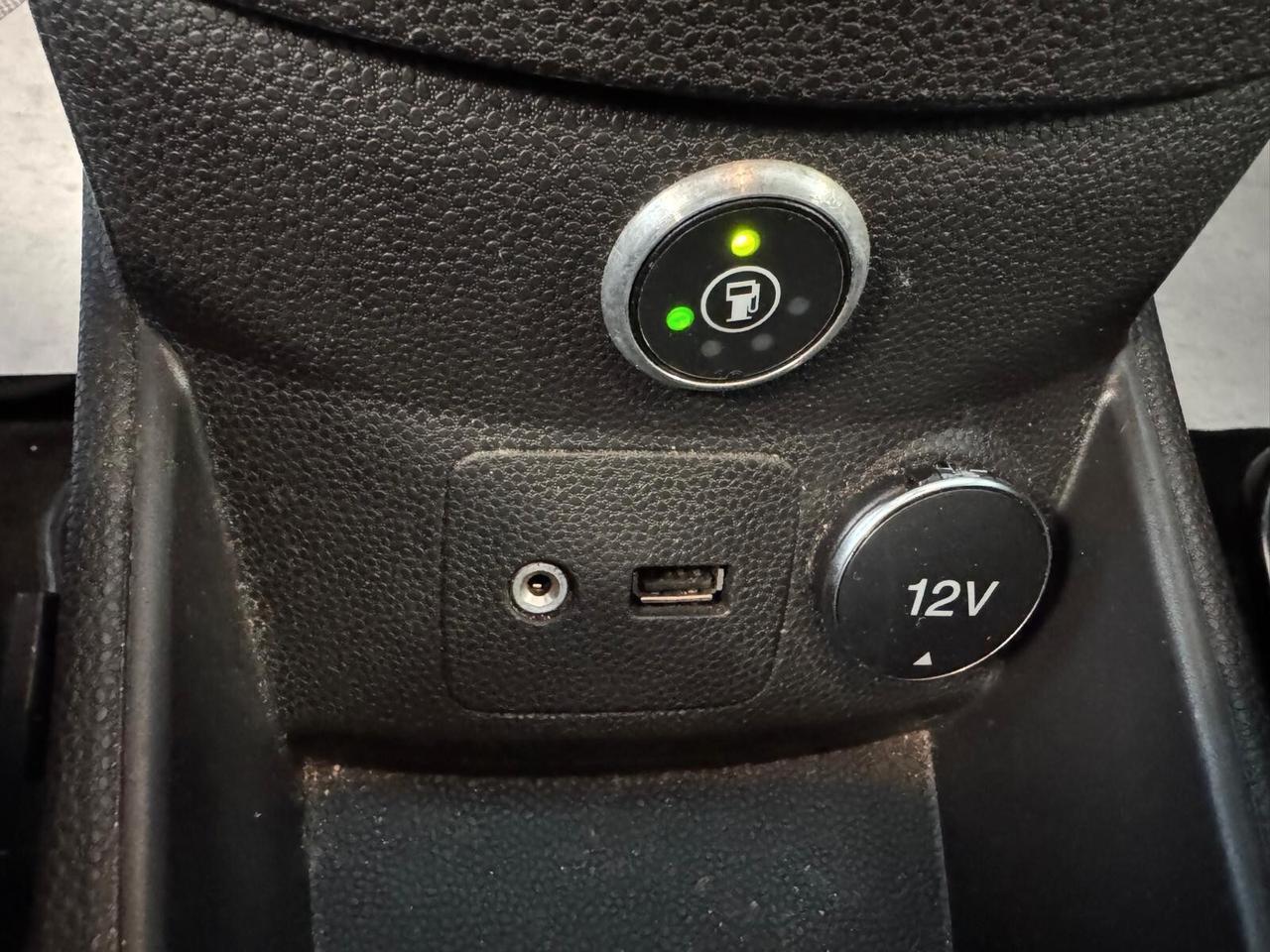 Ford Fiesta 1.4 GPL (SCADENZA 2036) UNIPRO 2015