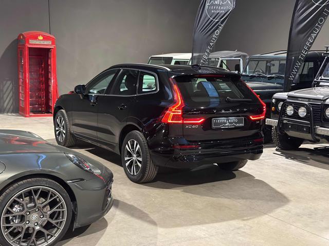 VOLVO XC60 B4 (d) Geartronic Momentum Pro
