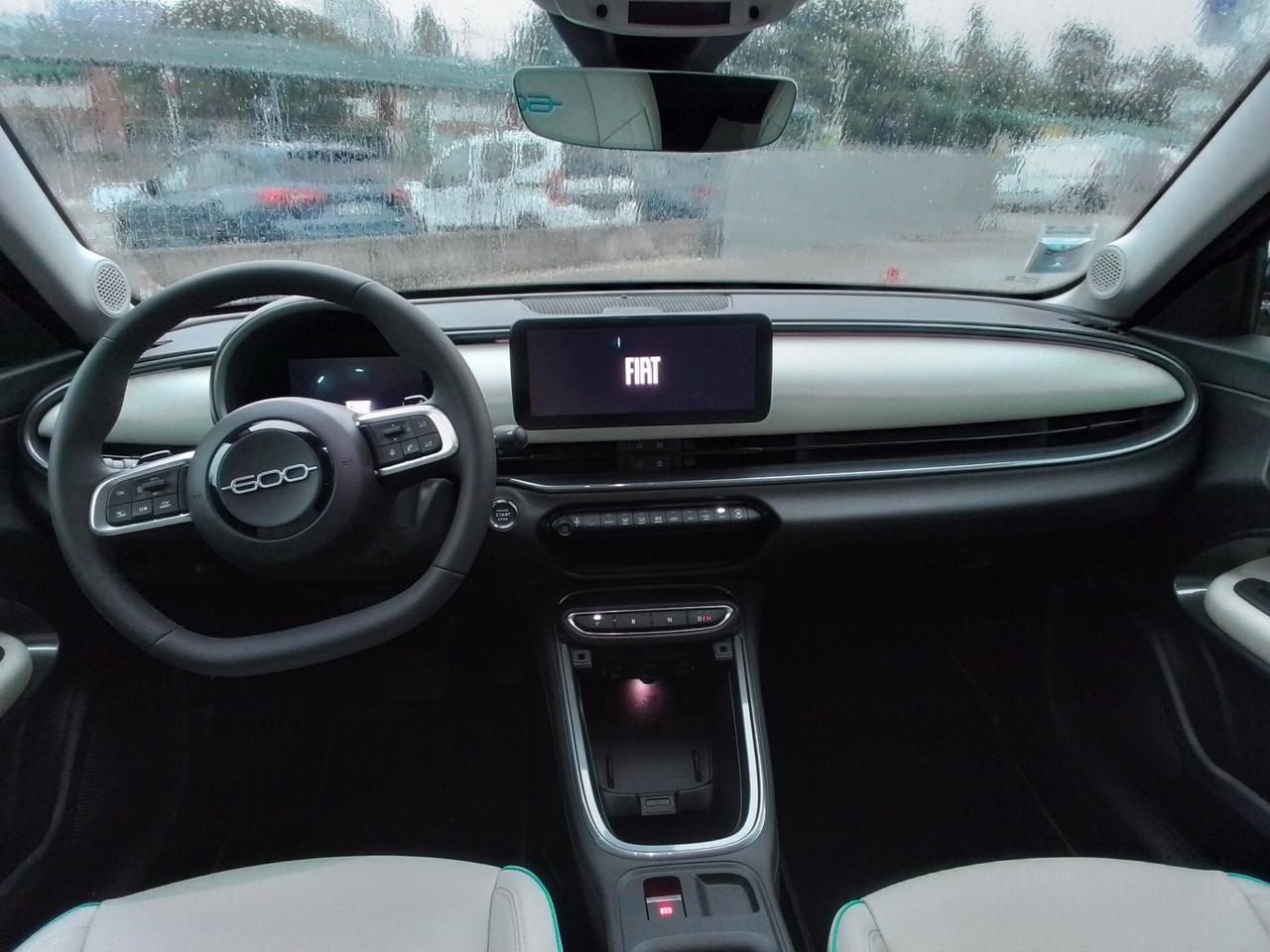 Fiat 600 Hybrid 100 CV DCT MHEV La Prima