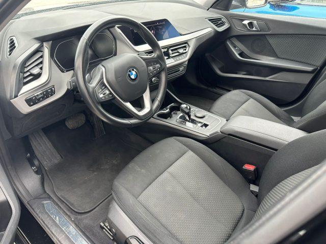 BMW 120 i 5p. Business Advantage