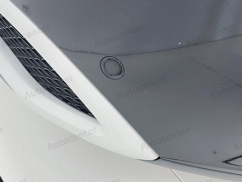 Mercedes-Benz GLA 200 d Premium auto