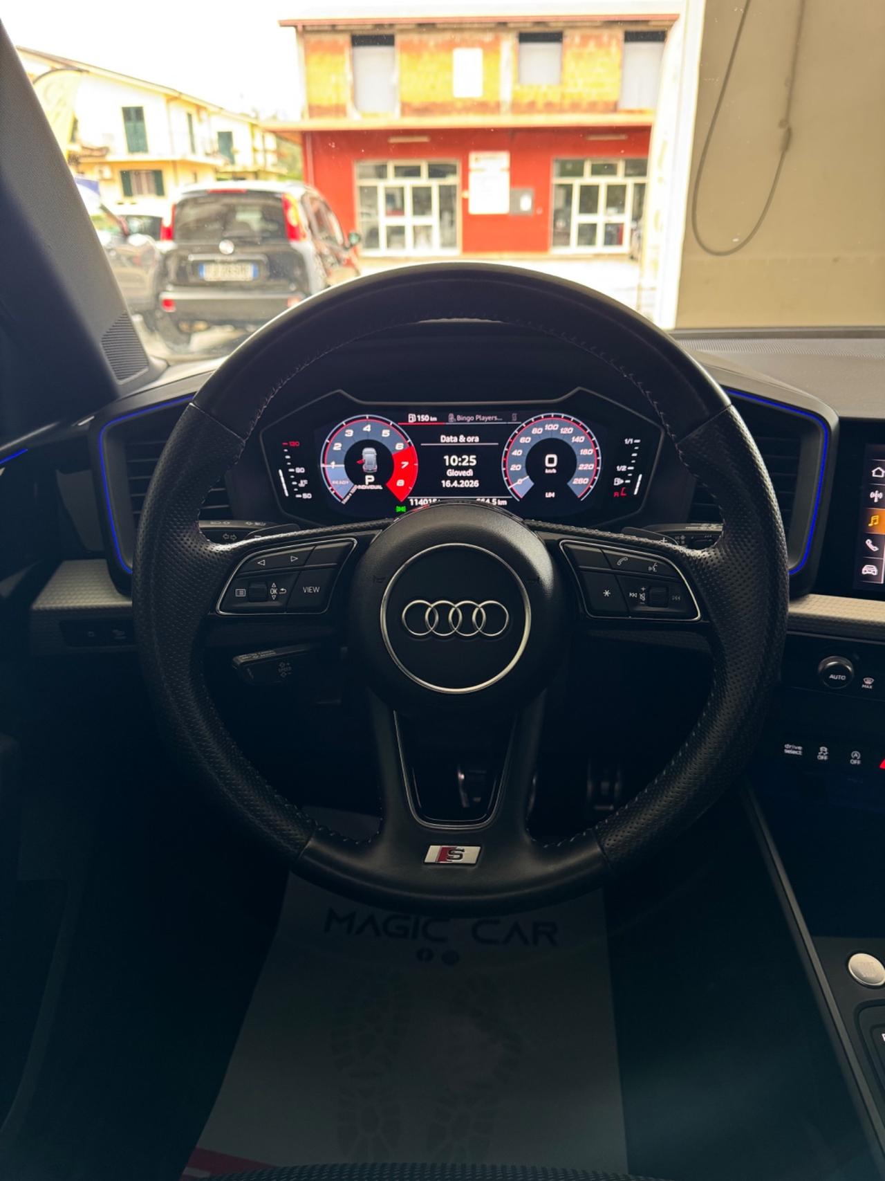 Audi A1 SPB 30 TFSI S tronic Identity Black