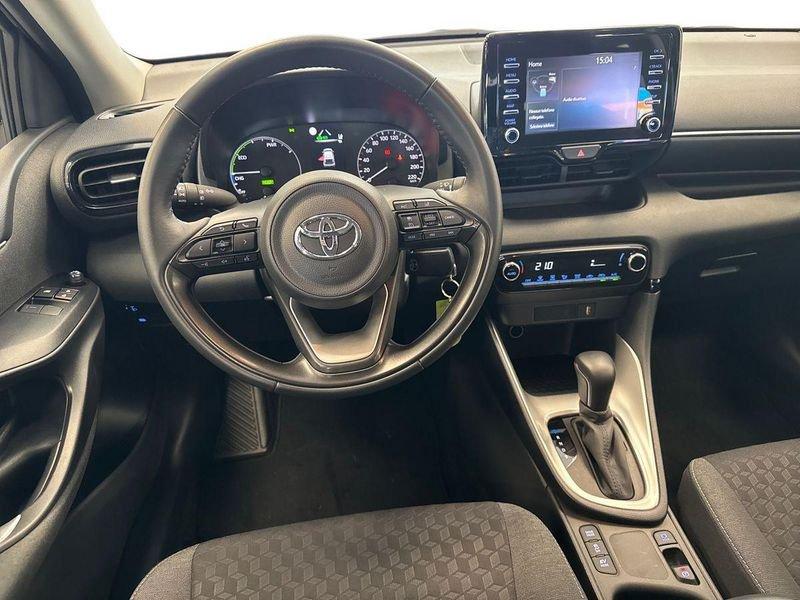 Toyota Yaris Hybrid Active MY22