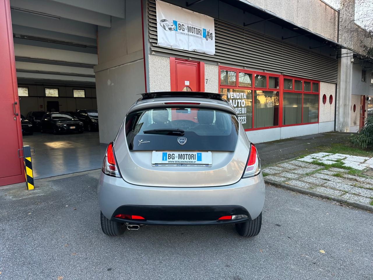 Lancia Ypsilon 1.2 8v Gold TETTO APRIBILE UNIPR. GARANZIA