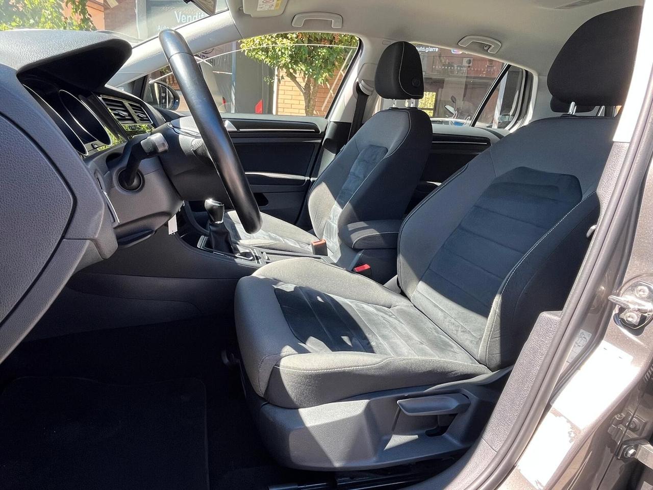 Volkswagen Golf 1.6 TDI 5p. Highline BlueMotion Technology